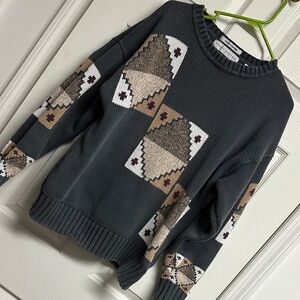 Geometric Knit Sweater - Charcoal and Beige